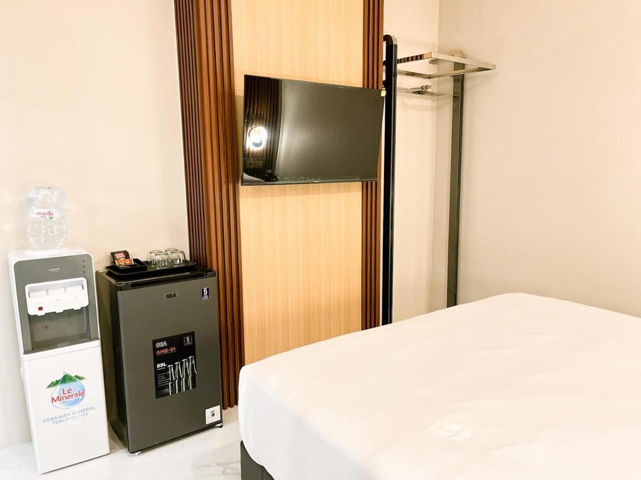 버스 호텔 치르본 치레본 외부 사진